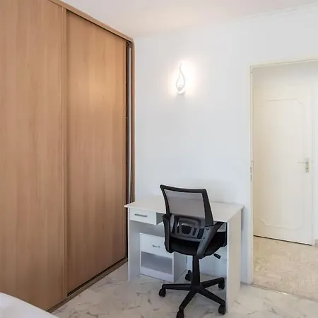 L28 Californie 1min Walk Sea 3bdr/ Ac & Balcony 尼斯